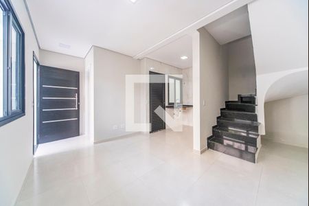 Sala de casa à venda com 2 quartos, 75m² em Jardim Ocara, Santo André