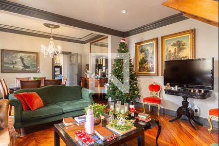 Sala de casa para alugar com 4 quartos, 230m² em Bela Vista, São Paulo