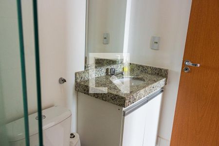 Banheiro da Suíte 1 de apartamento para alugar com 2 quartos, 60m² em Conjunto Cruzeiro do Sul, Aparecida de Goiânia