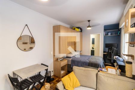 Sala/Quarto de apartamento à venda com 1 quarto, 38m² em Cidade Baixa, Porto Alegre