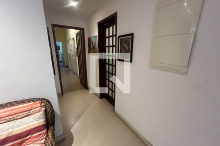 Corredor de casa à venda com 3 quartos, 288m² em Jardim Guanabara, Rio de Janeiro