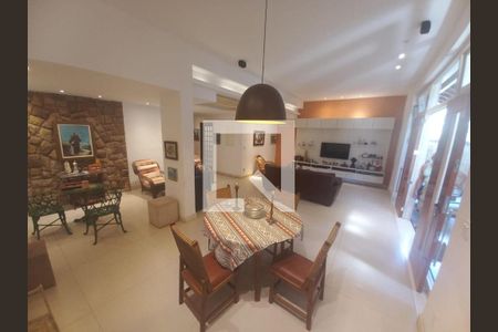 Foto 01 de casa à venda com 3 quartos, 288m² em Jardim Guanabara, Rio de Janeiro