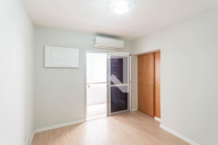 Sala de apartamento para alugar com 2 quartos, 90m² em Grajaú, Rio de Janeiro