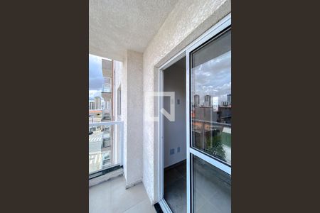 Apartamento para alugar com 2 quartos, 44m² em Vila Bertioga, São Paulo