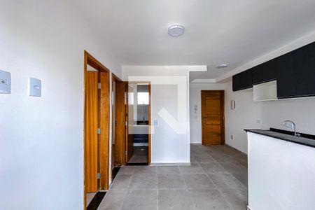 Apartamento para alugar com 2 quartos, 44m² em Vila Bertioga, São Paulo