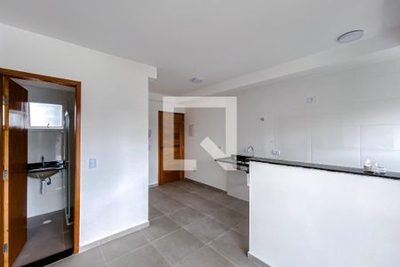 Sala de apartamento para alugar com 2 quartos, 44m² em Vila Bertioga, São Paulo