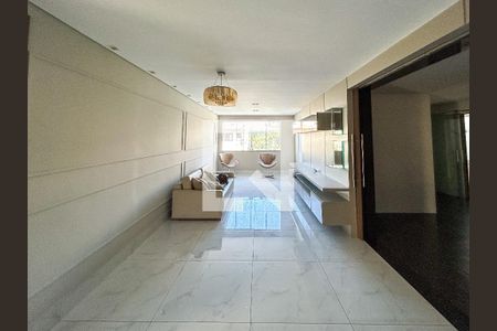 Apartamento à venda com 3 quartos, 300m² em Castelo, Belo Horizonte