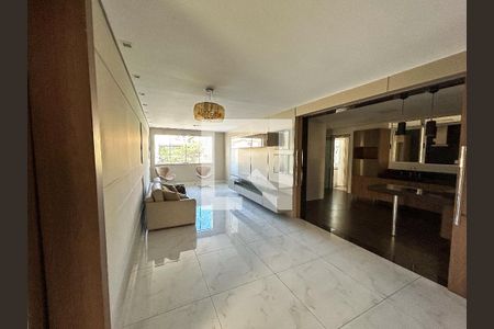 Apartamento à venda com 3 quartos, 300m² em Castelo, Belo Horizonte