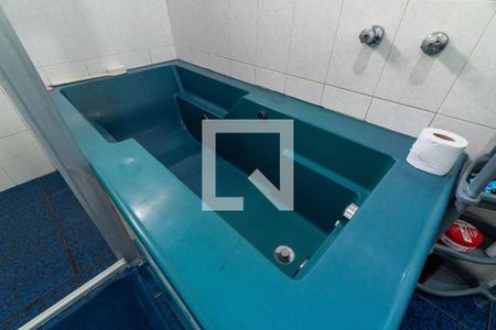 Banheiro da Suíte 1 de casa à venda com 3 quartos, 202m² em Cidade Domitila, São Paulo