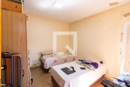 Quarto 1 de casa à venda com 4 quartos, 234m² em Vila Joao Pessoa, Porto Alegre