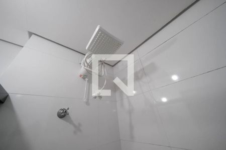 Banheiro de apartamento à venda com 2 quartos, 36m² em Vila Libanesa, São Paulo