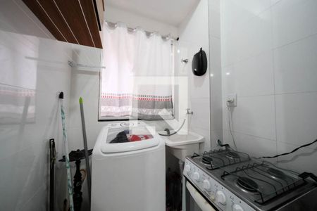 Sala/Cozinha de apartamento à venda com 2 quartos, 36m² em Vila Libanesa, São Paulo