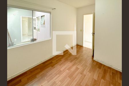 Quarto 1 de casa para alugar com 2 quartos, 66m² em Forquilhas, São José