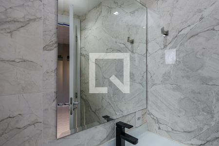 Banheiro de apartamento para alugar com 1 quarto, 26m² em Jardim Panorama, São Paulo