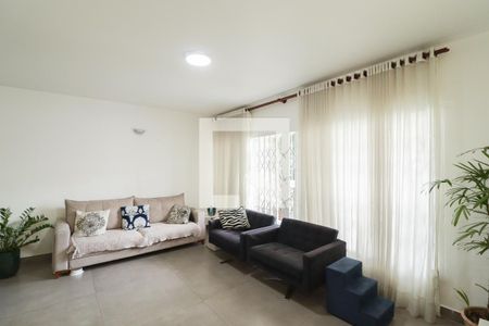 Sala de casa à venda com 4 quartos, 350m² em Parque Sao Domingos, São Paulo