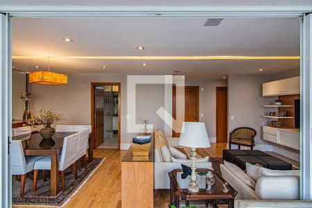 Sala  de apartamento à venda com 3 quartos, 146m² em Itaim Bibi, São Paulo