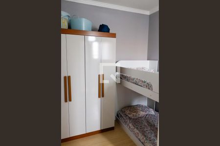 Quarto 1 de casa para alugar com 2 quartos, 40m² em Km 18, Osasco