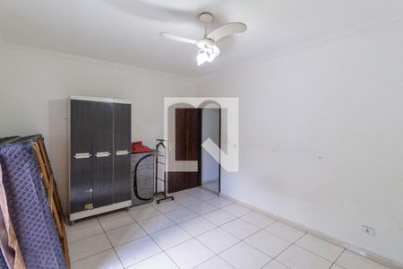 Quarto 2 de casa para alugar com 2 quartos, 80m² em Centro, Carapicuíba