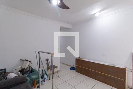 Sala de casa para alugar com 2 quartos, 80m² em Centro, Carapicuíba