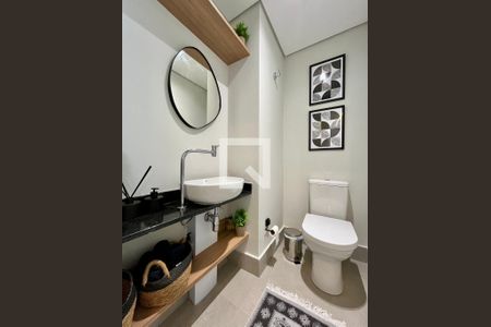 Lavabo de apartamento à venda com 3 quartos, 140m² em Cambuí, Campinas