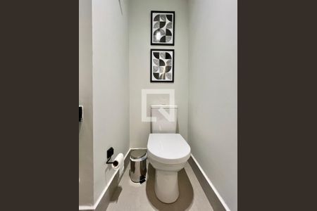 Lavabo de apartamento à venda com 3 quartos, 140m² em Cambuí, Campinas
