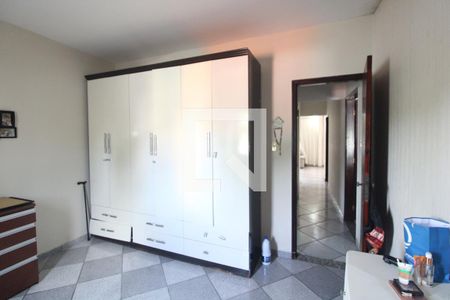 Quarto 3 de casa à venda com 3 quartos, 327m² em Jardim Itapura, São Paulo