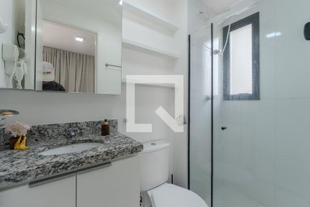 Banheiro de kitnet/studio para alugar com 1 quarto, 31m² em Bela Vista, São Paulo