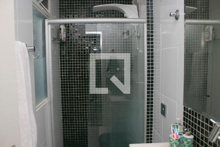 Banheiro de apartamento para alugar com 1 quarto, 49m² em Funcionários, Belo Horizonte