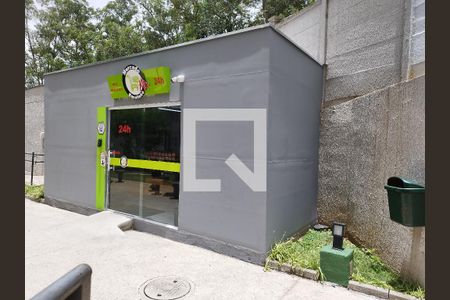 Mercado  de apartamento para alugar com 2 quartos, 42m² em Jardim Sao Saverio, São Paulo