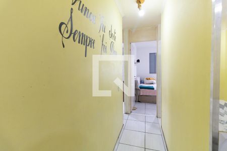 Corredor de apartamento à venda com 3 quartos, 63m² em Jardim Santa Emilia, São Paulo
