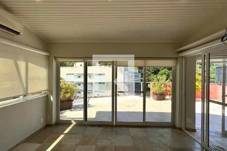Apartamento à venda com 3 quartos, 198m² em Jardim Botânico, Rio de Janeiro