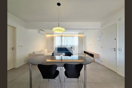 Sala de apartamento à venda com 2 quartos, 95m² em Itaim Bibi, São Paulo