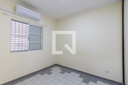 Quarto de kitnet/studio para alugar com 1 quarto, 30m² em Jardim Santa Genebra Ii (barao Geraldo), Campinas