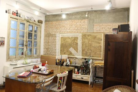 Apartamento à venda com 2 quartos, 107m² em República, São Paulo