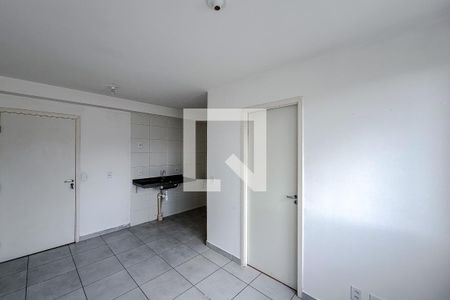 Sala de apartamento para alugar com 2 quartos, 38m² em Cambuci, São Paulo