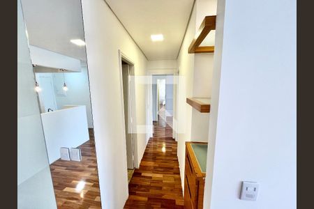 Corredor de apartamento à venda com 2 quartos, 160m² em Parque Mandaqui, São Paulo