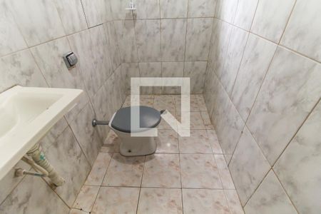 Banheiro de casa para alugar com 1 quarto, 50m² em Vila Cosmopolita, São Paulo