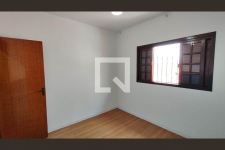 Quarto 1 de casa para alugar com 2 quartos, 75m² em Vila Sinha, São Paulo