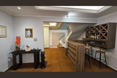 Casa à venda com 4 quartos, 230m² em Vila Loyola, Jundiaí