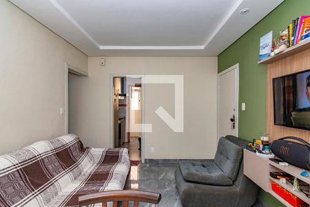Sala de apartamento à venda com 3 quartos, 77m² em Padre Eustáquio, Belo Horizonte