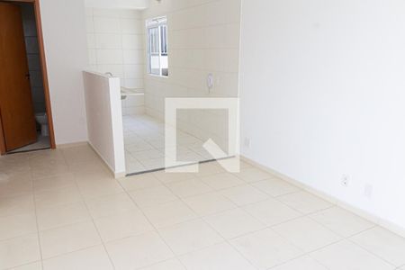 Sala de apartamento para alugar com 2 quartos, 45m² em Guaratiba, Rio de Janeiro