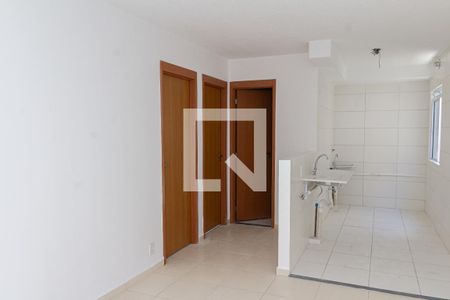 Sala de apartamento para alugar com 2 quartos, 45m² em Guaratiba, Rio de Janeiro