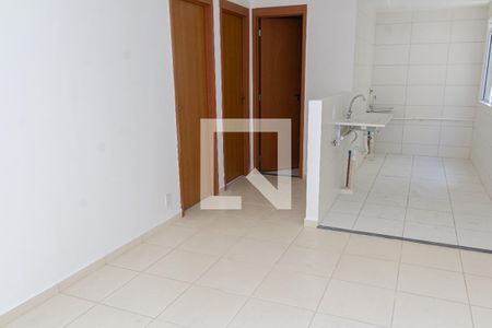 Sala de apartamento para alugar com 2 quartos, 45m² em Guaratiba, Rio de Janeiro