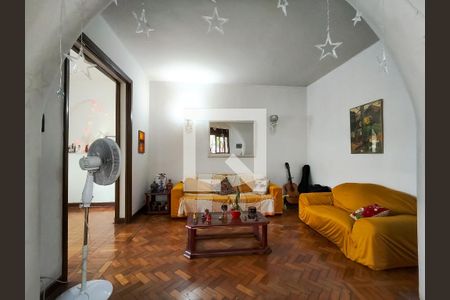 Sala de casa à venda com 5 quartos, 258m² em Grajaú, Rio de Janeiro