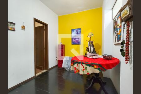 Sala de casa à venda com 5 quartos, 258m² em Grajaú, Rio de Janeiro