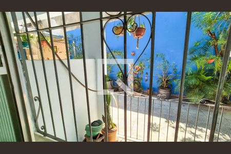 Vista da Sala de casa para alugar com 2 quartos, 70m² em Ramos, Rio de Janeiro