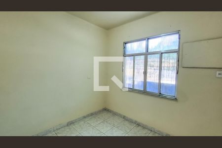 Quarto 1 de casa para alugar com 2 quartos, 70m² em Ramos, Rio de Janeiro