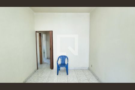 Sala de casa para alugar com 2 quartos, 70m² em Ramos, Rio de Janeiro