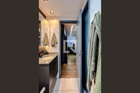 Banheiro de apartamento para alugar com 2 quartos, 36m² em Água Rasa, São Paulo