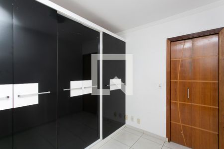Quarto 1  de apartamento para alugar com 2 quartos, 50m² em Itaquera, São Paulo